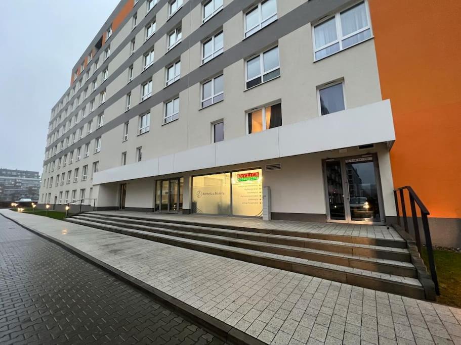 K22 Sky Apartments In The Warszawa Eksteriør billede